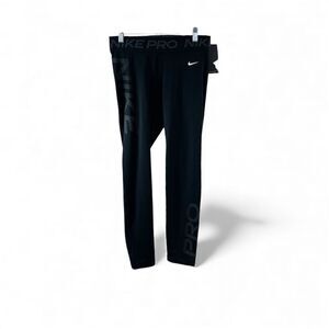 Nike Pro NWT Full Length Leggings in Black Size M